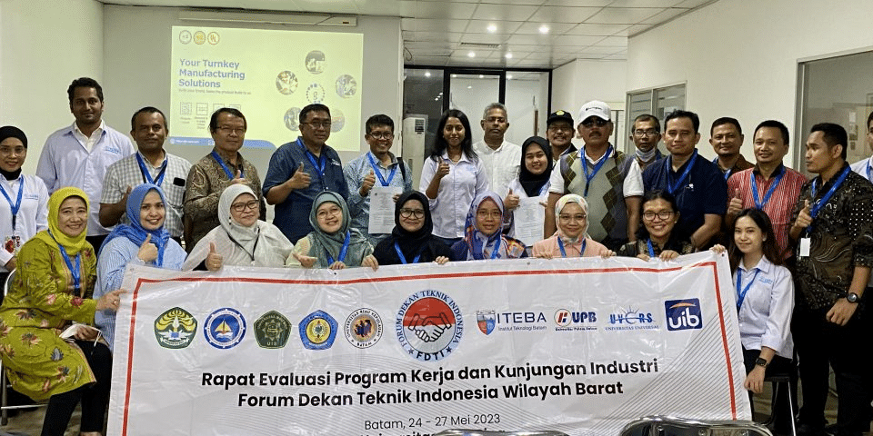 Forum Dekan Teknik Indonesia (FDTI) Wilayah Barat Menggelar Kunjungan Industri untuk Memperkuat Kolaborasi Pendidikan dan Industri Manufaktur