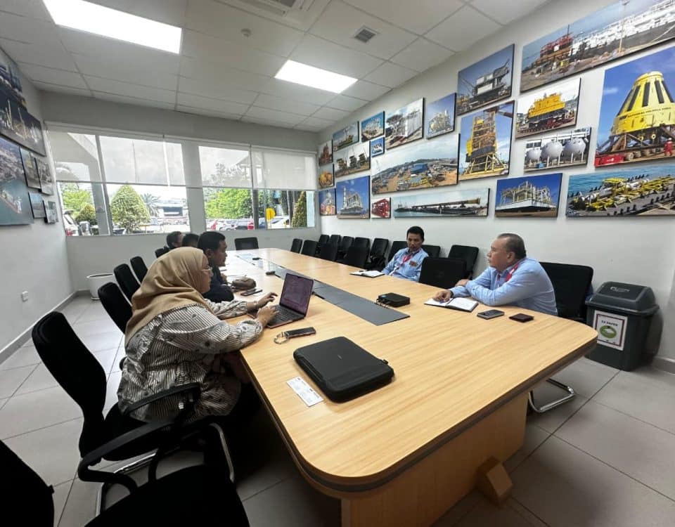 FTID ITEBA Libatkan Industri dalam Perumusan Visi-Misi dan Kurikulum Berbasis OBE